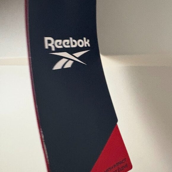 Reebok sports bra red and burgundy- Size Small - Picture 3 of 5